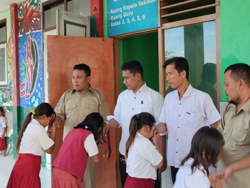 Suasana Hangat Awal Masuk Sekolah di SDN 5 Banyuputih