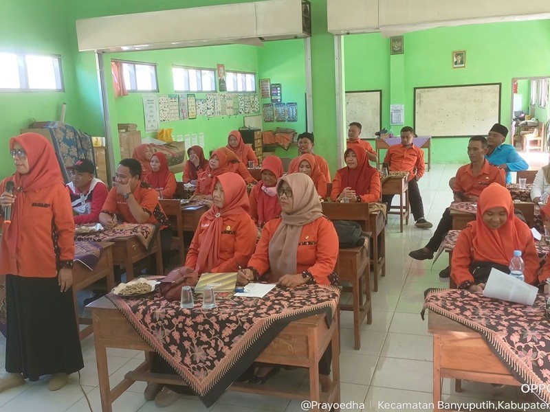 Partisipasi Aktif SDN 5 Banyuputih dalam Kegiatan KKG Bulanan
