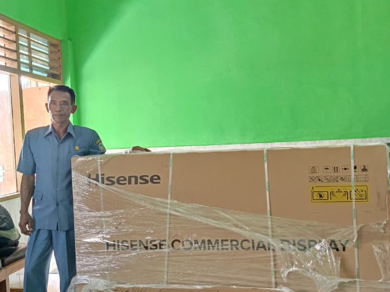 SDN 5 Banyuputih Menerima Bantuan Interactive Flat Panel dari Pemerintah, Mendukung Program Digitalisasi Pembelajaran 2025
